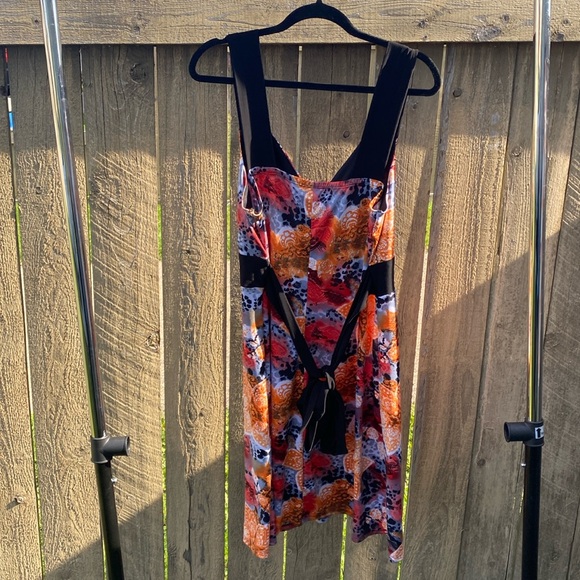 A STUDIO Femme (Size 1X) Multi Coloured Flowered Dress ~6463-001 - Picture 2 of 3